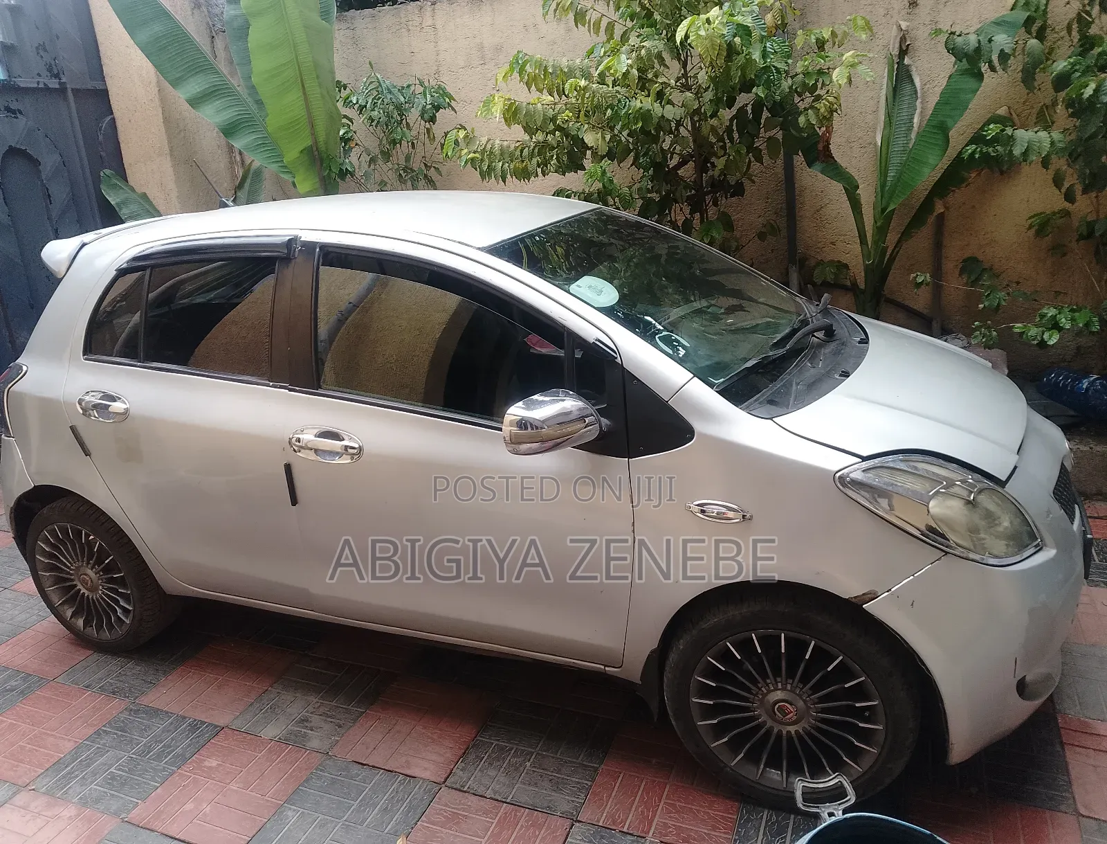 Toyota Yaris 1.0 2006 Silver