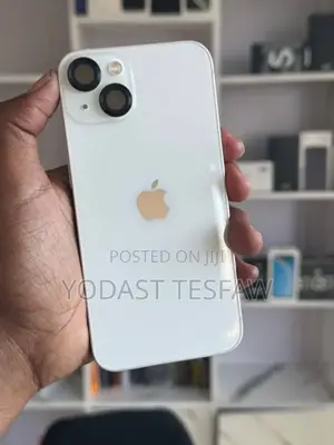New Apple iPhone 13 128 GB White