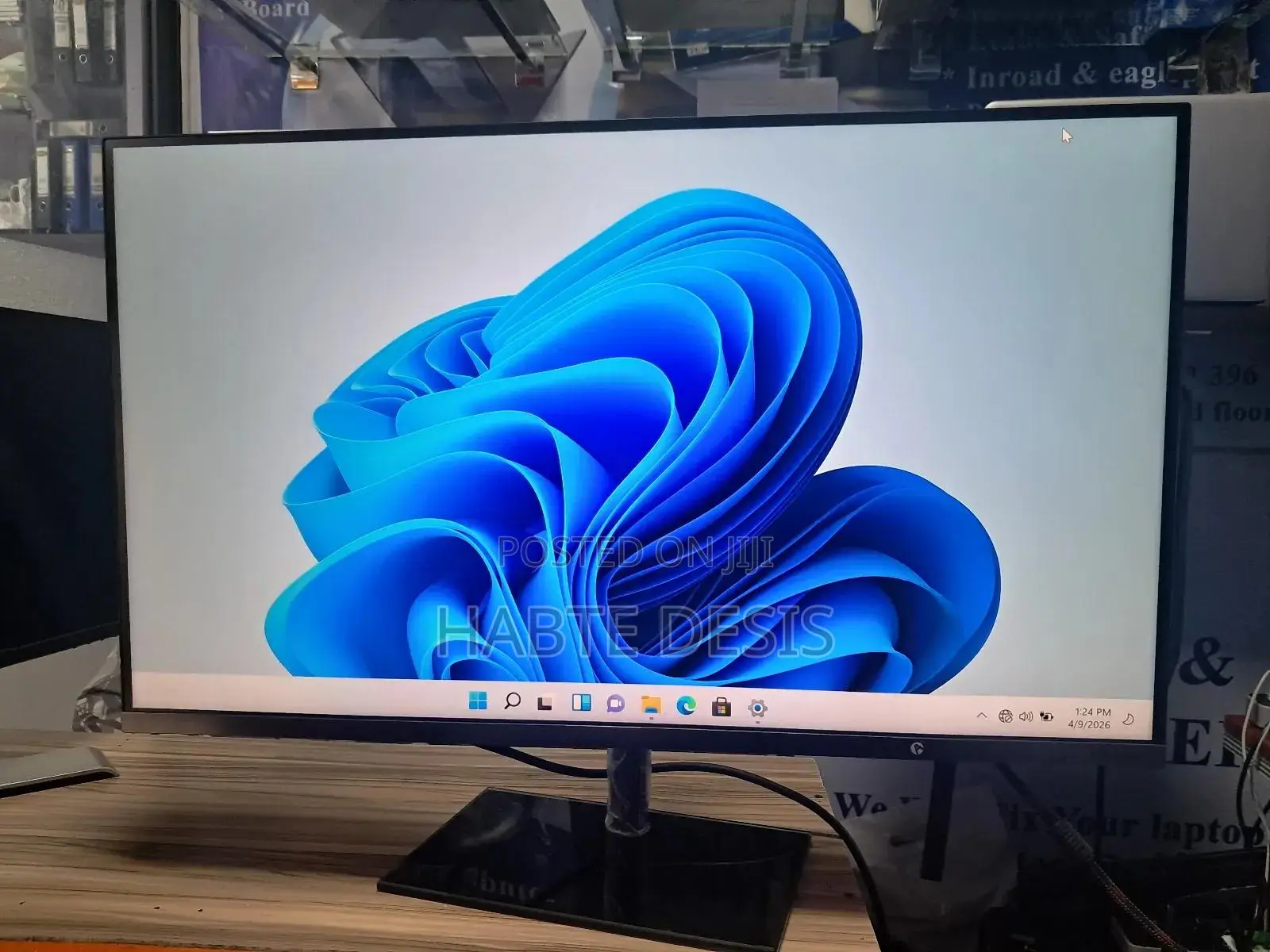 Samsung Monitor 32 Inch