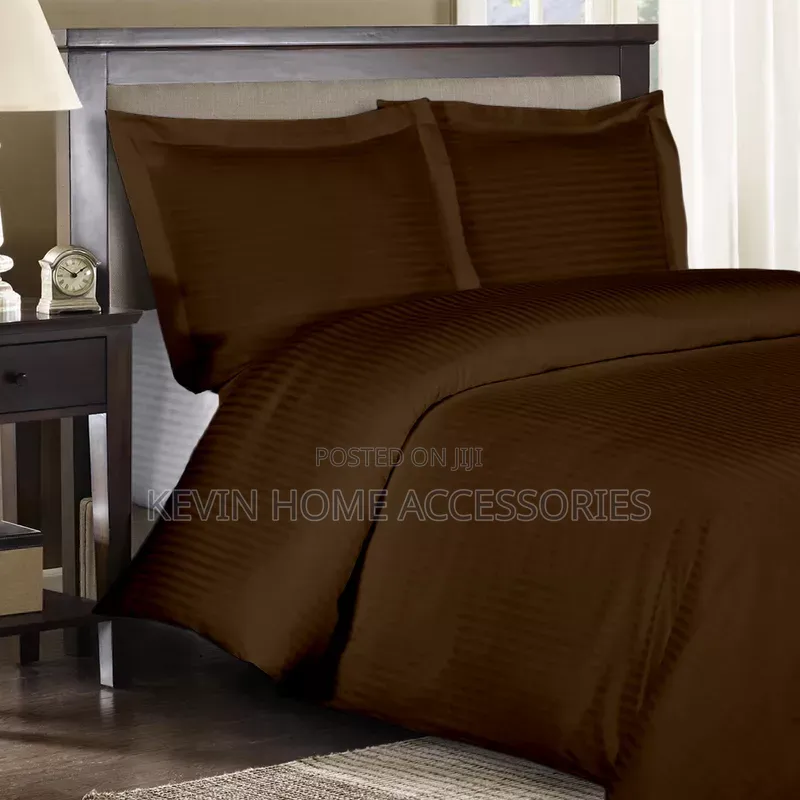 Chocolate Stripe Coforter Set