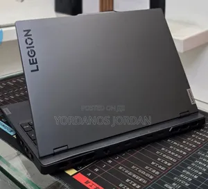 New Laptop Lenovo Legion Pro 7 48GB Intel Core i9 SSD 1T