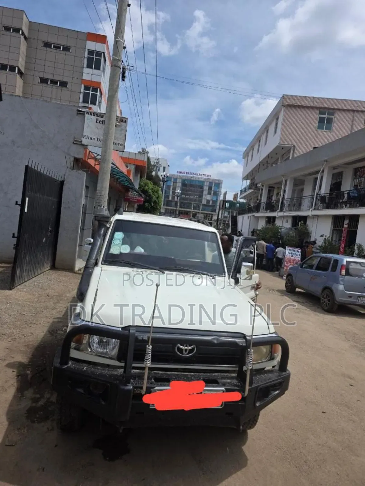 Toyota Land Cruiser 4.0 V6 GXR 2019 White