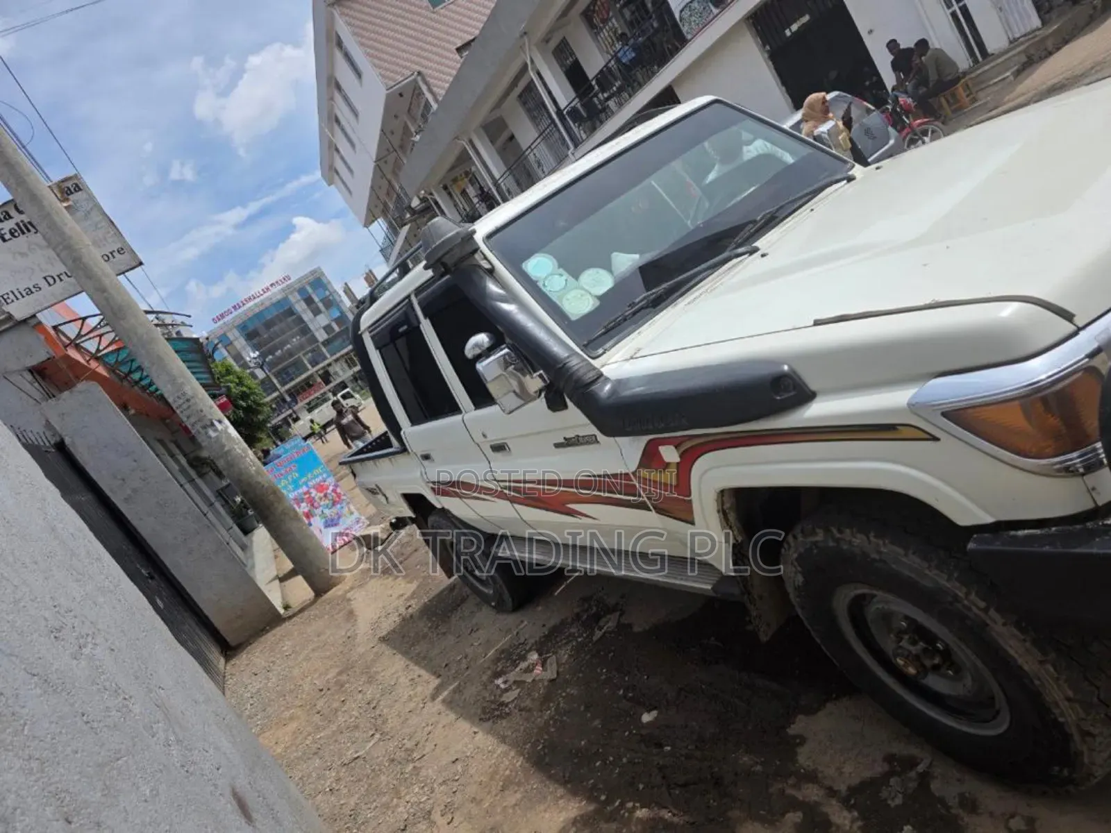 Toyota Land Cruiser 4.0 V6 GXR 2019 White