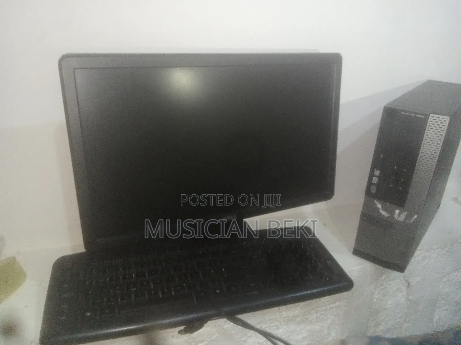 Desktop Computer Dell OptiPlex 3020 4GB Intel Core i5 HDD 500GB