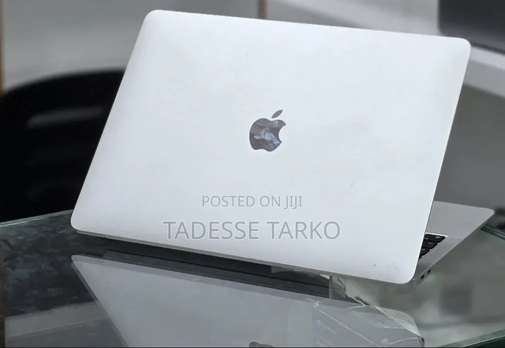 New Laptop Apple MacBook Air 2020 M1 8GB Apple M1 SSD 512GB