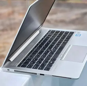 New Laptop HP EliteBook 830 G5 8GB Intel Core i5 SSD 256GB