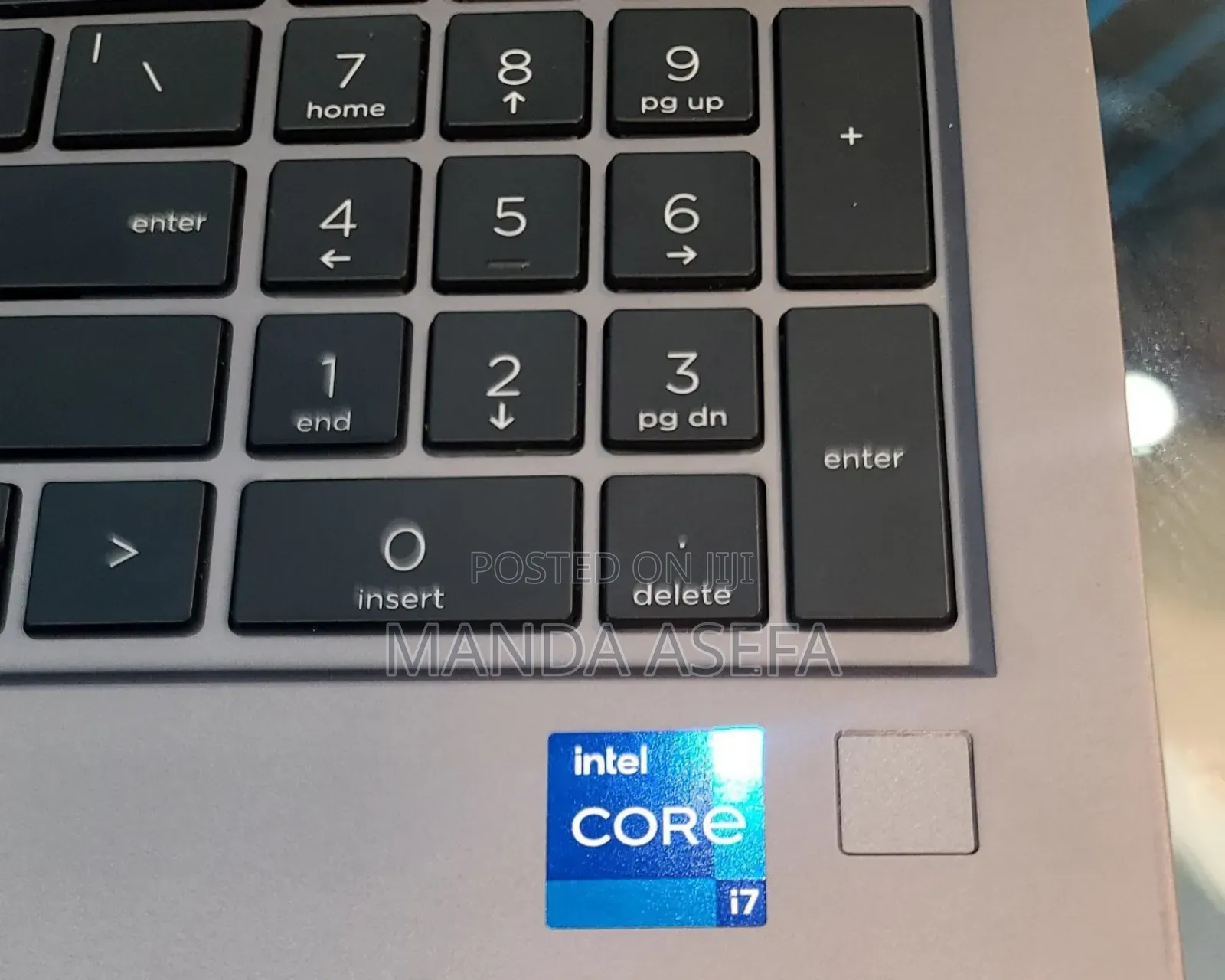 New Laptop HP ZBook Firefly G8 16GB Intel Core i7 SSD 512GB