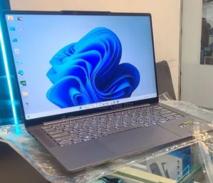 New Laptop Lenovo Yoga 7i 16GB AMD Ryzen 5 SSD 512GB