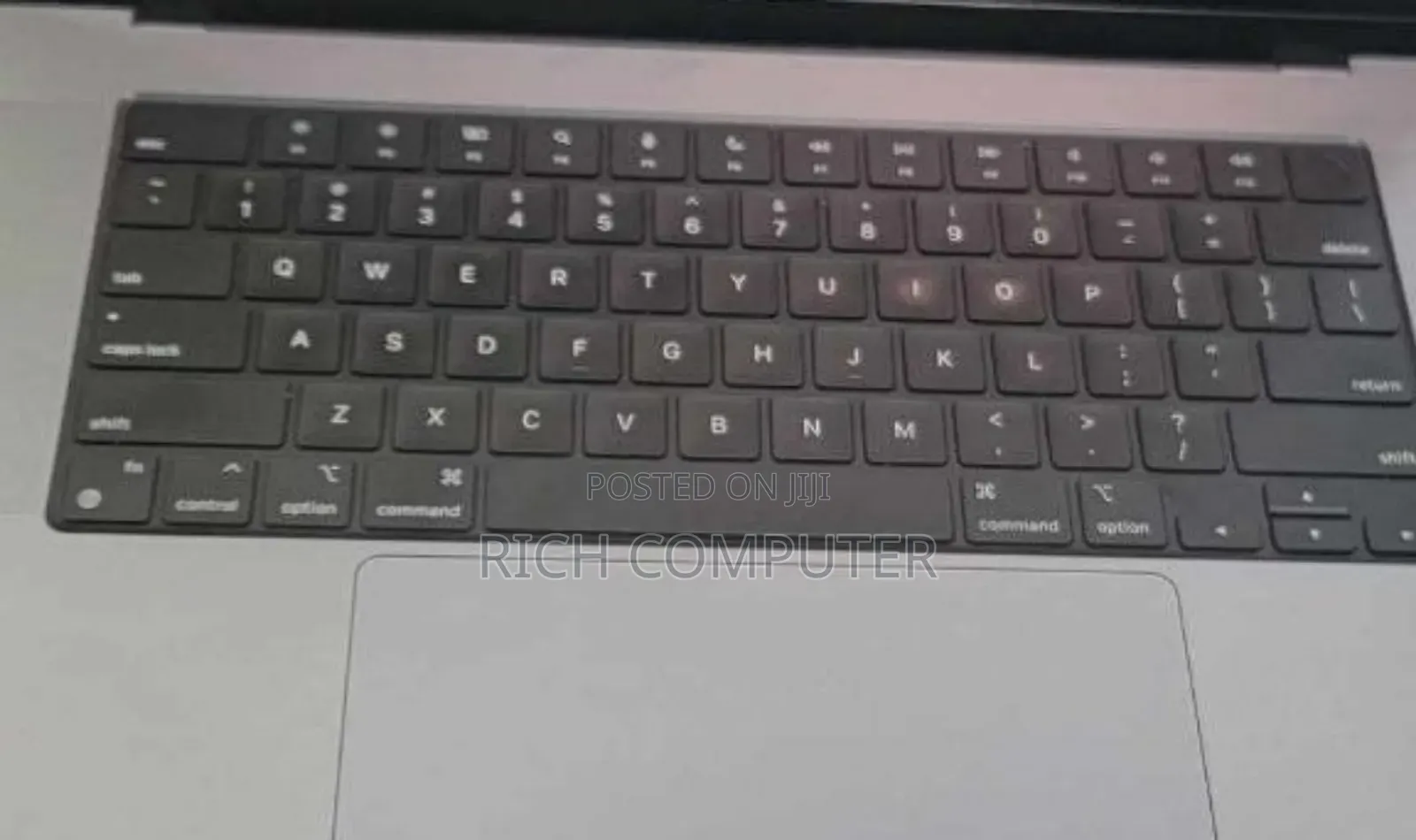 New Laptop Apple MacBook Pro 2021 M1 16GB Apple M1 SSD 1T