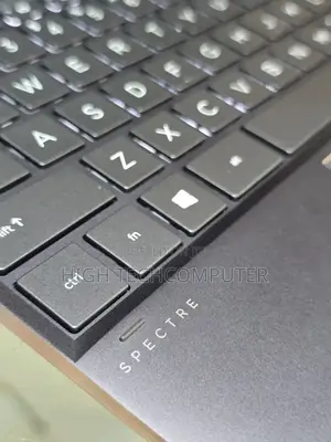 New Laptop HP Spectra 13 16GB Intel Core i7 SSD 1T