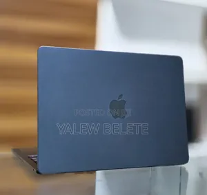 New Laptop Apple MacBook Air 2025 M4 13-inch 16GB Apple M4 SSD 256GB