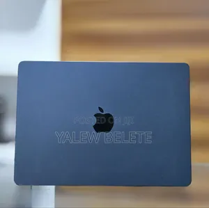 New Laptop Apple MacBook Air 2025 M4 13-inch 16GB Apple M4 SSD 256GB
