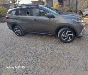 Toyota Rush 2022 Gray