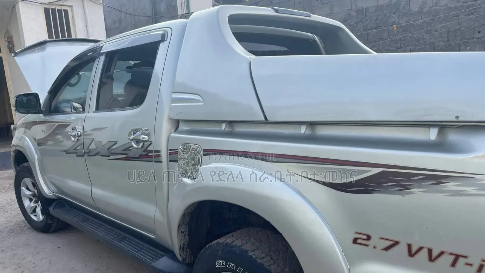 Toyota Hilux 2010 Teal