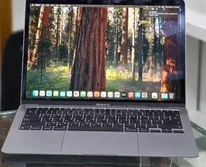 New Laptop Apple MacBook 8GB Apple M1 SSD 256GB