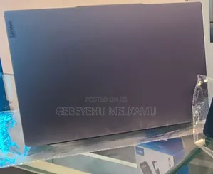 New Laptop Lenovo 16GB AMD Ryzen 7 SSD 512GB