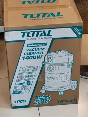 Total Vacuum Cleaner 1,400w