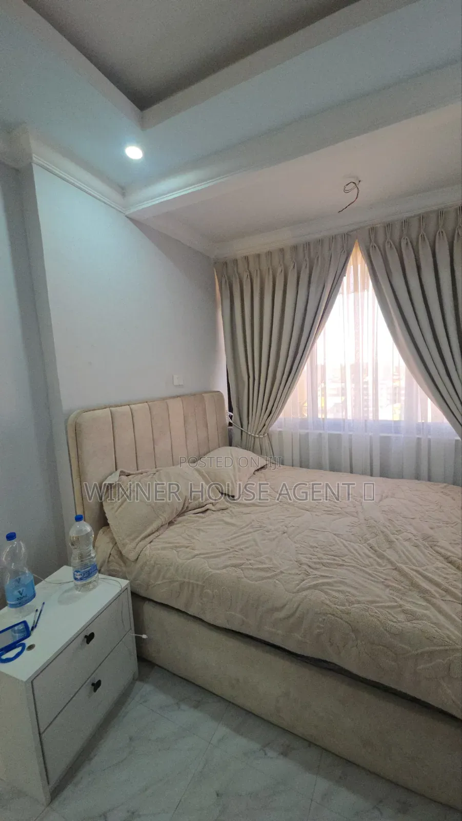 Furnished 3bdrm Condo in አራብሳ ኮንዶሚኒየም, Bole for sale