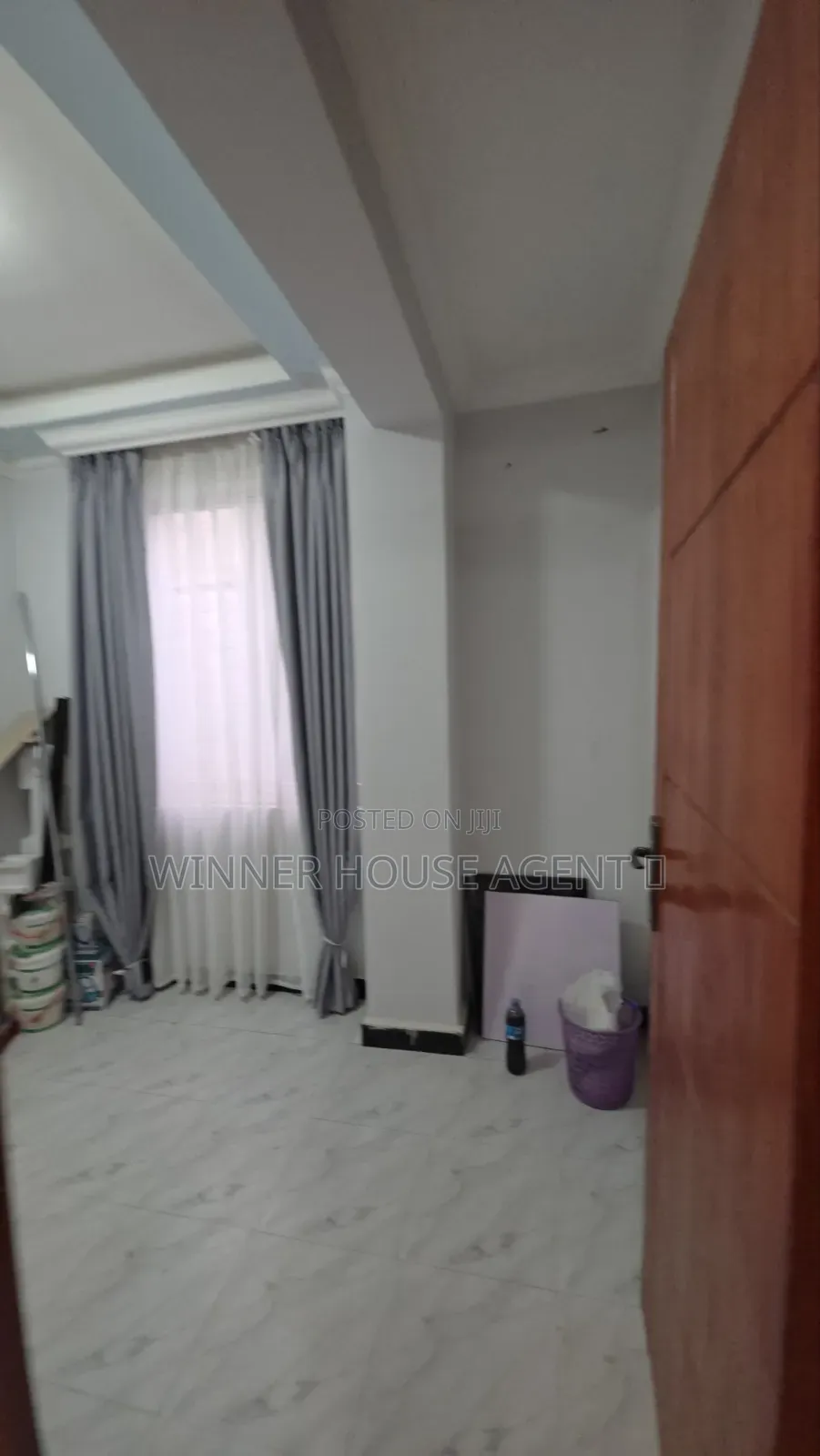 Furnished 3bdrm Condo in አራብሳ ኮንዶሚኒየም, Bole for sale