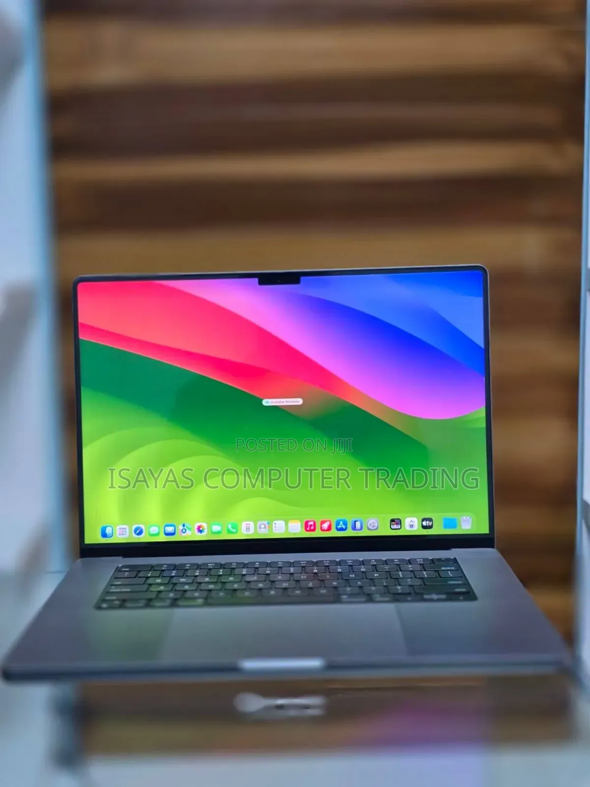New Laptop Apple MacBook Pro M1 32GB Apple M1 Pro SSD 512GB