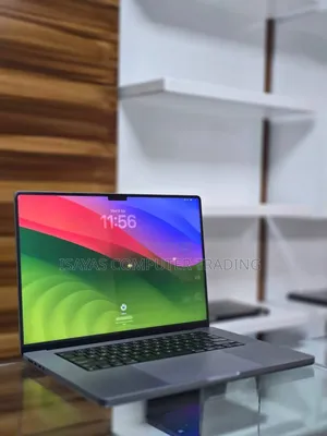 New Laptop Apple MacBook Pro M1 32GB Apple M1 Pro SSD 512GB