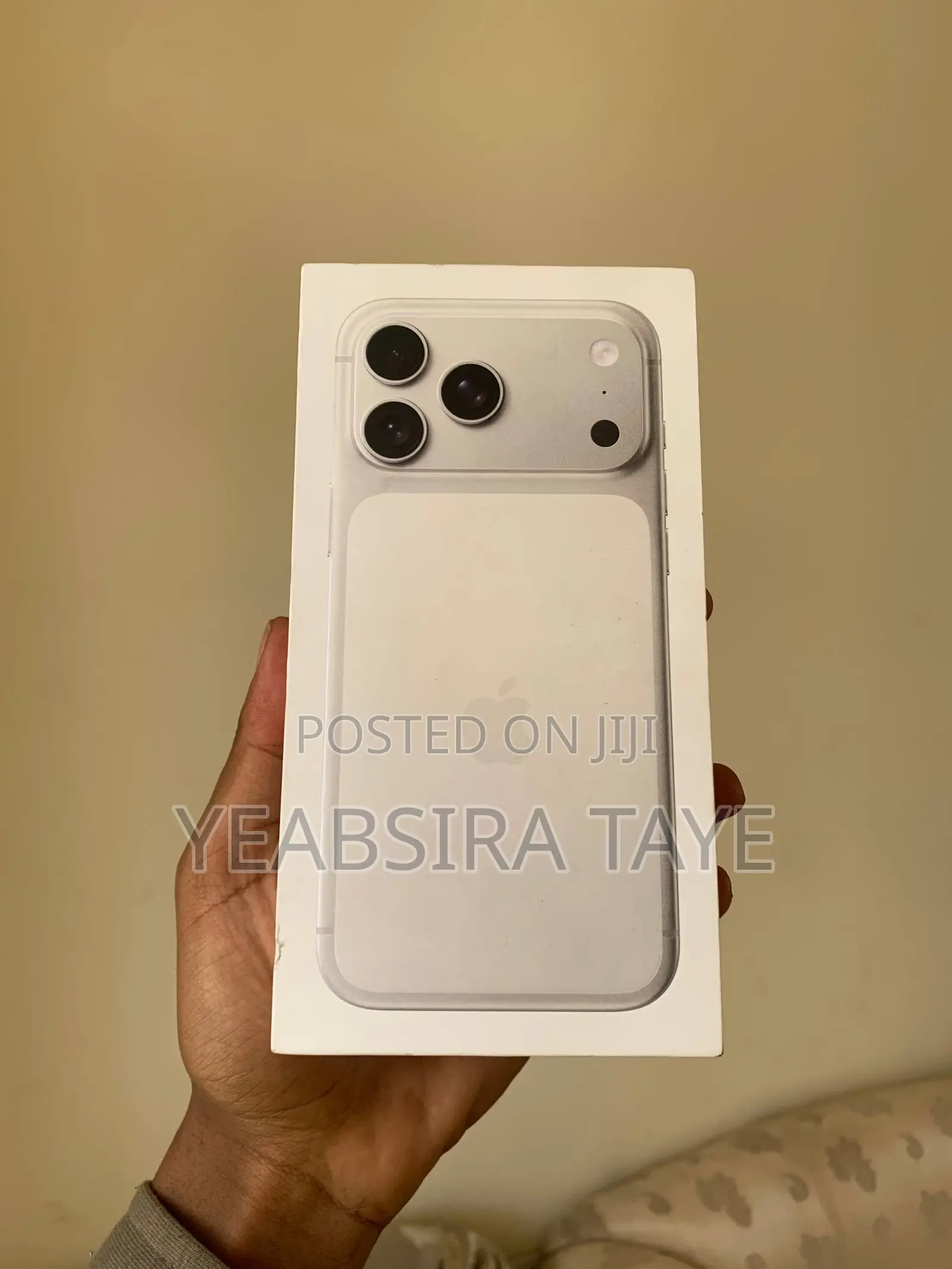 New Apple iPhone 17 Pro Max 256 GB Silver