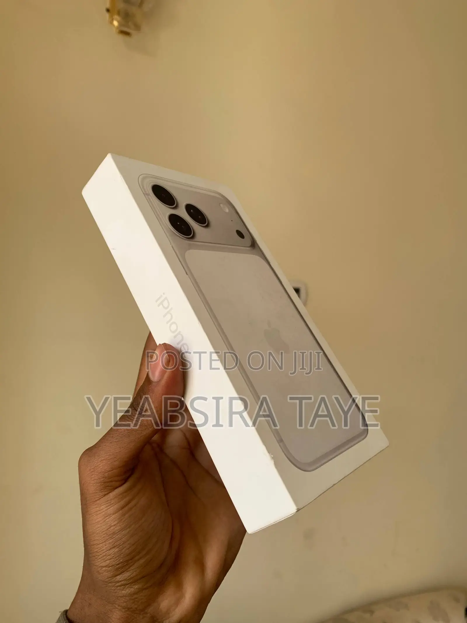 New Apple iPhone 17 Pro Max 256 GB Silver
