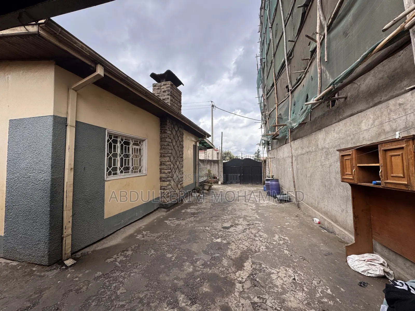 3bdrm House in Gullele for sale