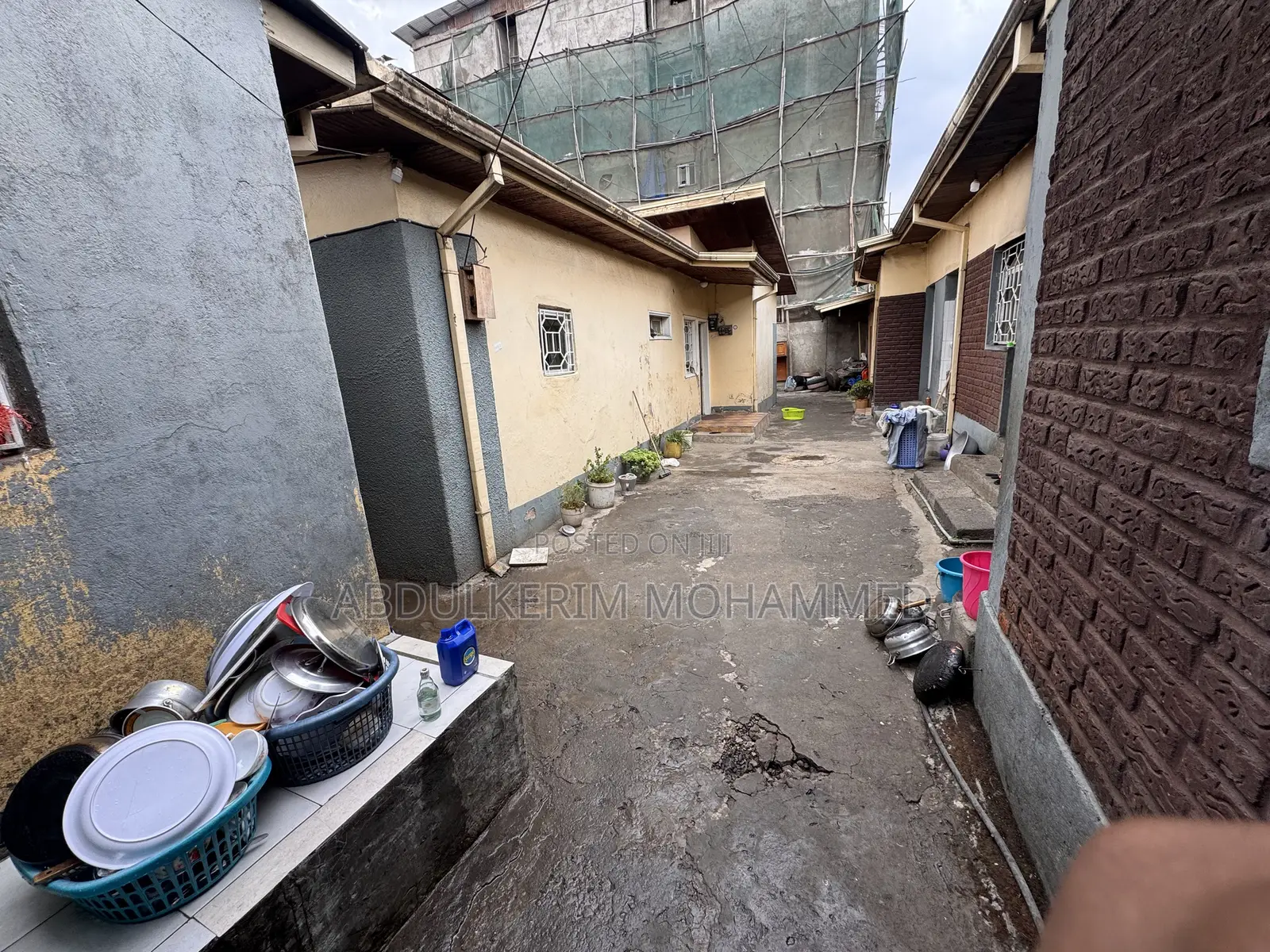 3bdrm House in Gullele for sale