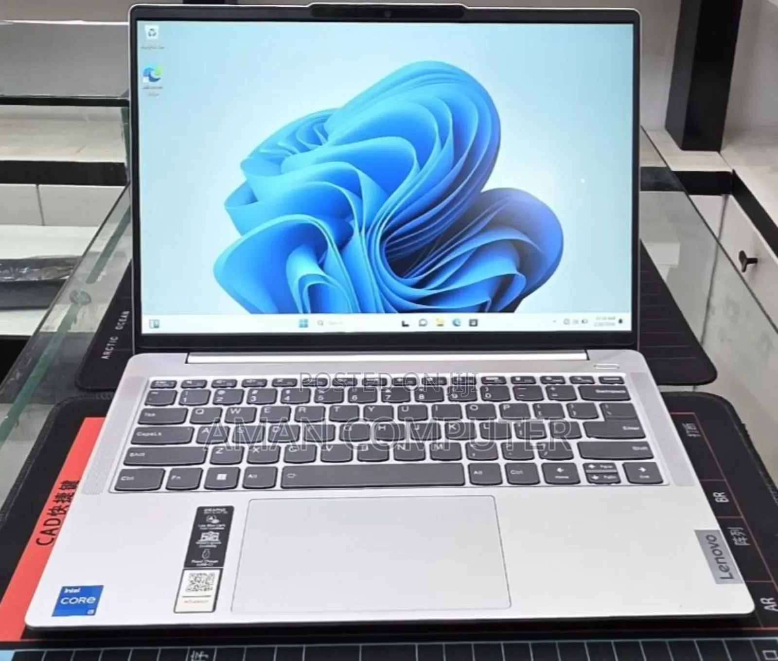 New Laptop Lenovo Ideapad 3 16GB Intel Core i5 SSD 512GB