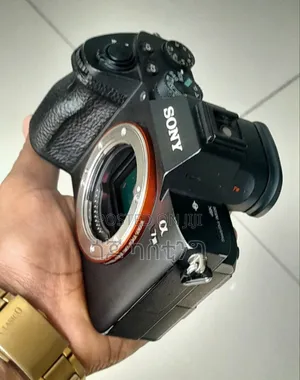Sony Alpha 7iii Only Body