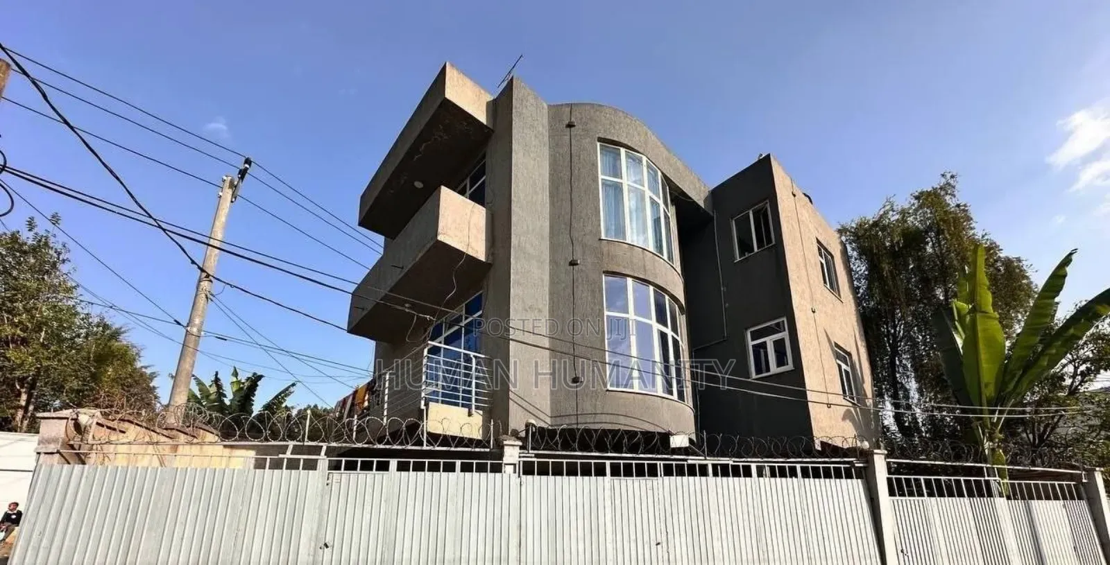 Furnished 2bdrm House in G+2 Villa House, Arada for sale