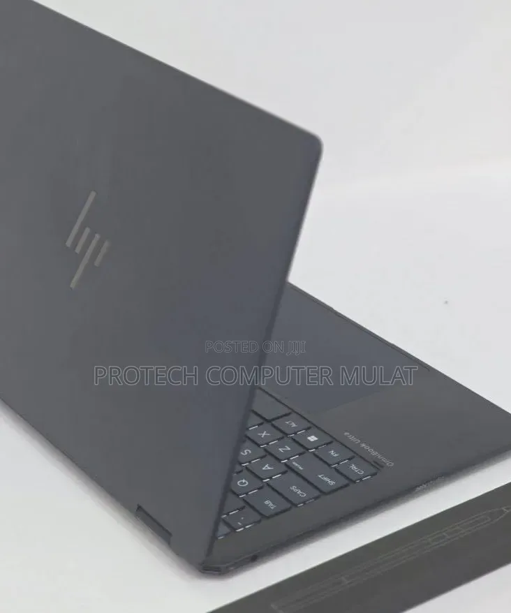 New Laptop HP OmniBook Ultra Flip 14" 32GB Intel Core Ultra 7 SSD 1T