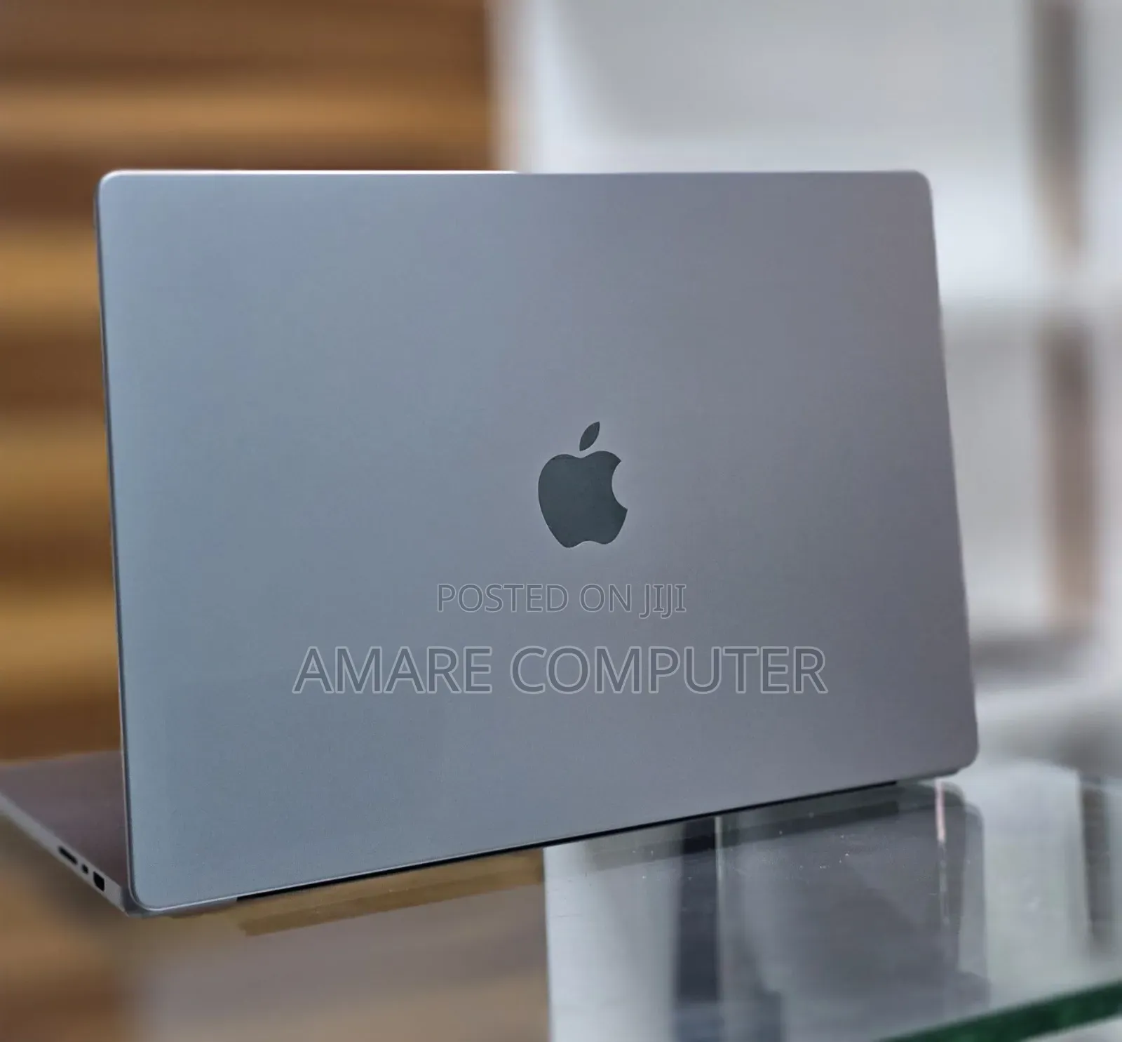 New Laptop Apple MacBook Pro M1 32GB Apple M1 Pro SSD 512GB