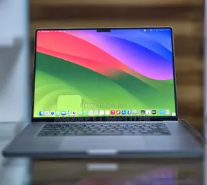 New Laptop Apple MacBook Pro M1 32GB Apple M1 Pro SSD 512GB