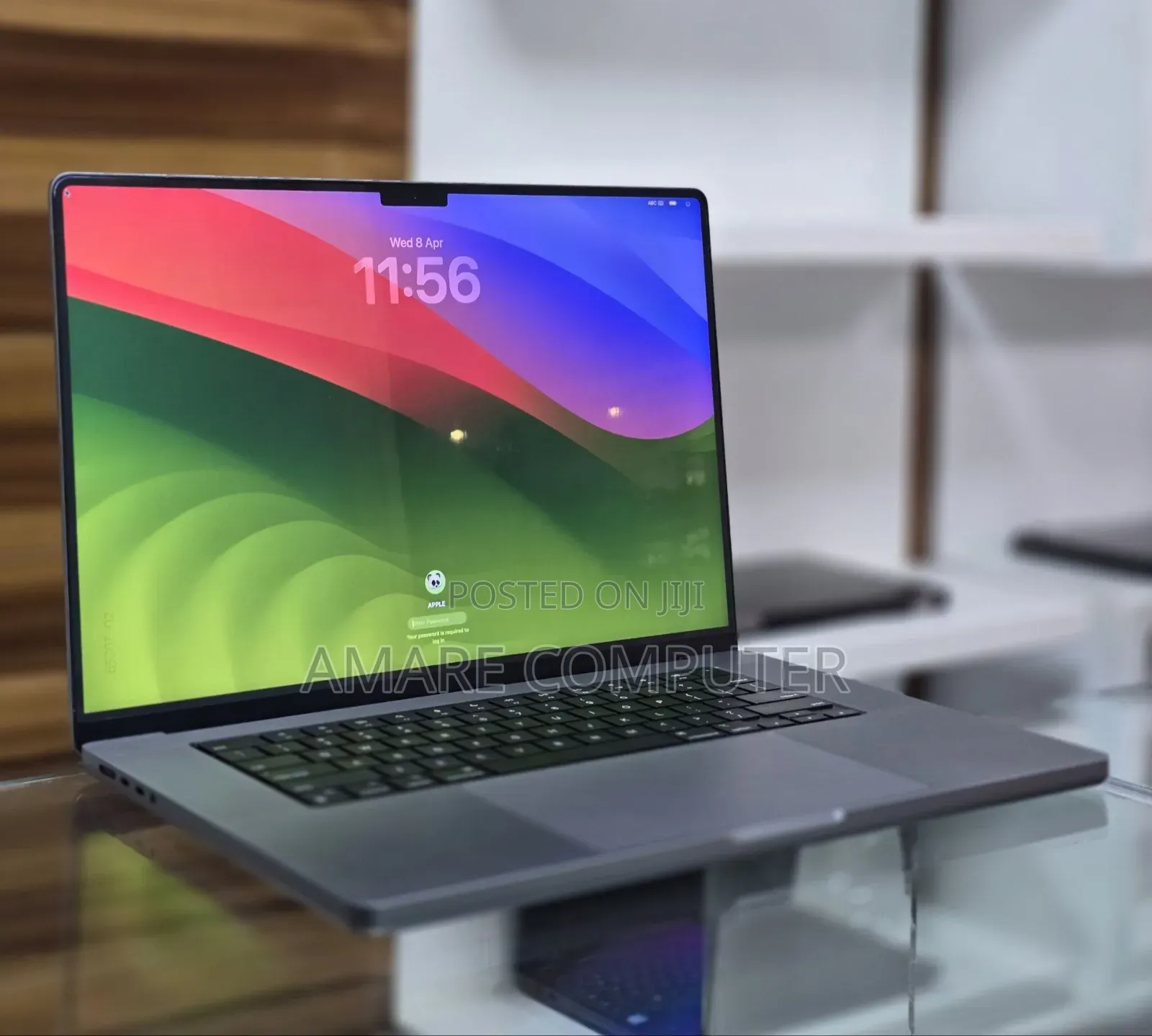 New Laptop Apple MacBook Pro M1 32GB Apple M1 Pro SSD 512GB