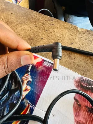 Toshiba Charger