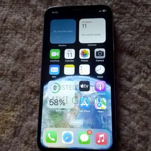 Apple iPhone X 64 GB White