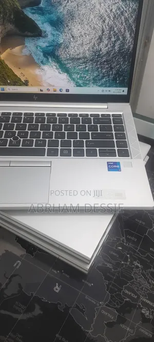 New Laptop HP EliteBook 840 G8 16GB Intel Core i7 SSD 512GB