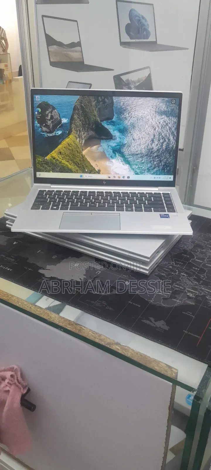 New Laptop HP EliteBook 840 G8 16GB Intel Core i7 SSD 512GB
