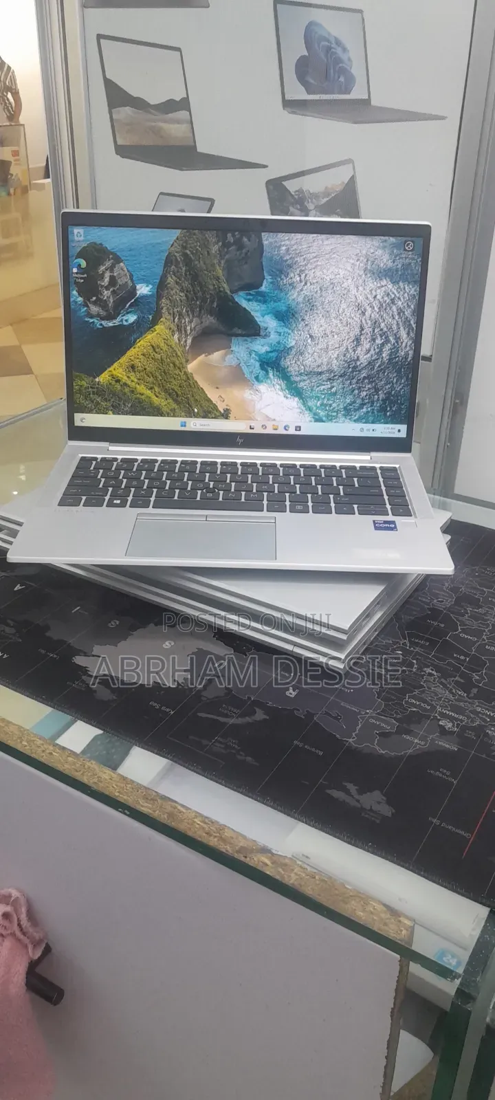 New Laptop HP EliteBook 840 G8 16GB Intel Core i7 SSD 512GB