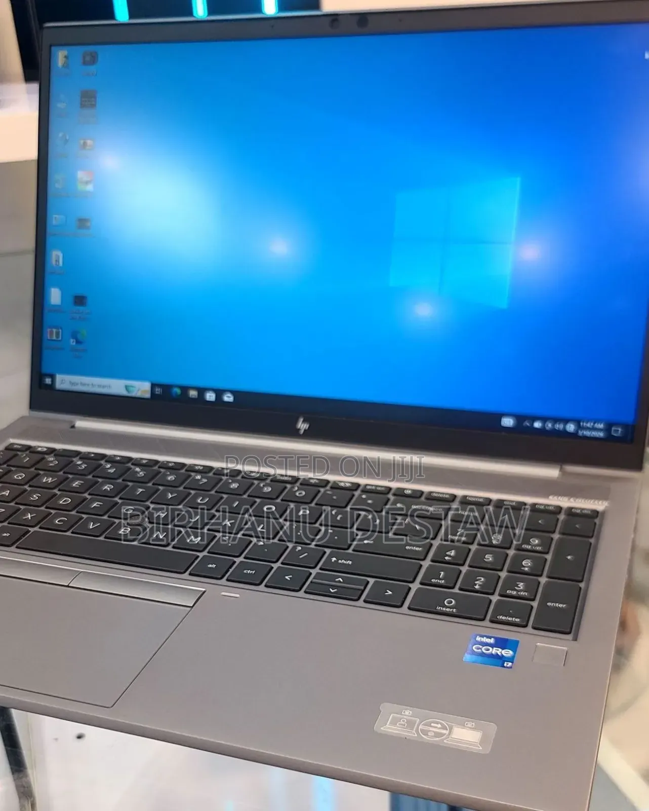 New Laptop HP ZBook Firefly G8 16GB Intel Core i7 SSD 512GB