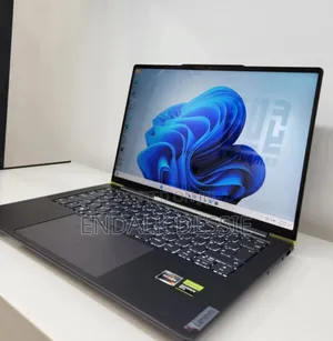 New Laptop Lenovo Yoga 7i 32GB AMD Ryzen 7 SSD 512GB