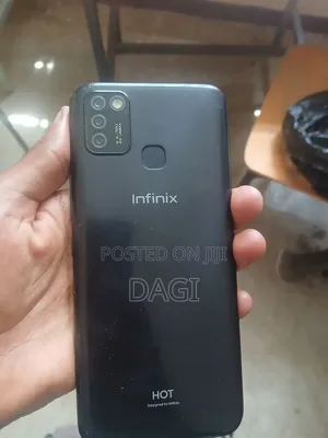 Infinix Hot 10 64 GB Black