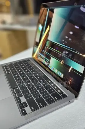 New Laptop Apple MacBook Pro 2023 M2 8GB Apple M2 SSD 256GB