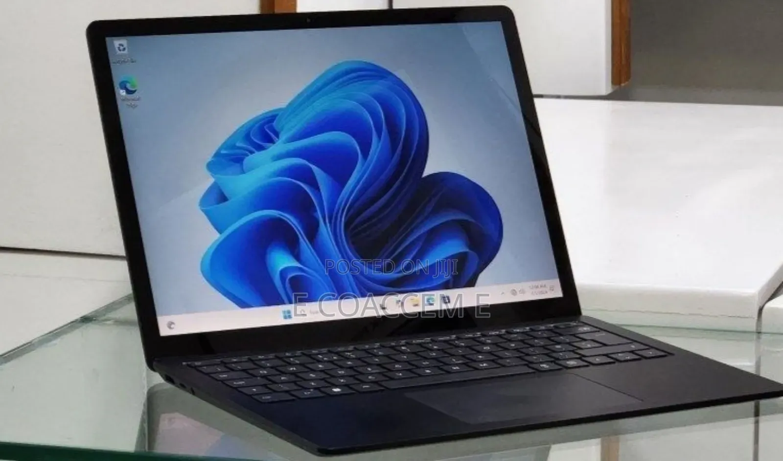 New Laptop Microsoft Surface 16GB Intel Core i7 SSD 512GB