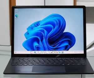 New Laptop Microsoft Surface 16GB Intel Core i7 SSD 512GB