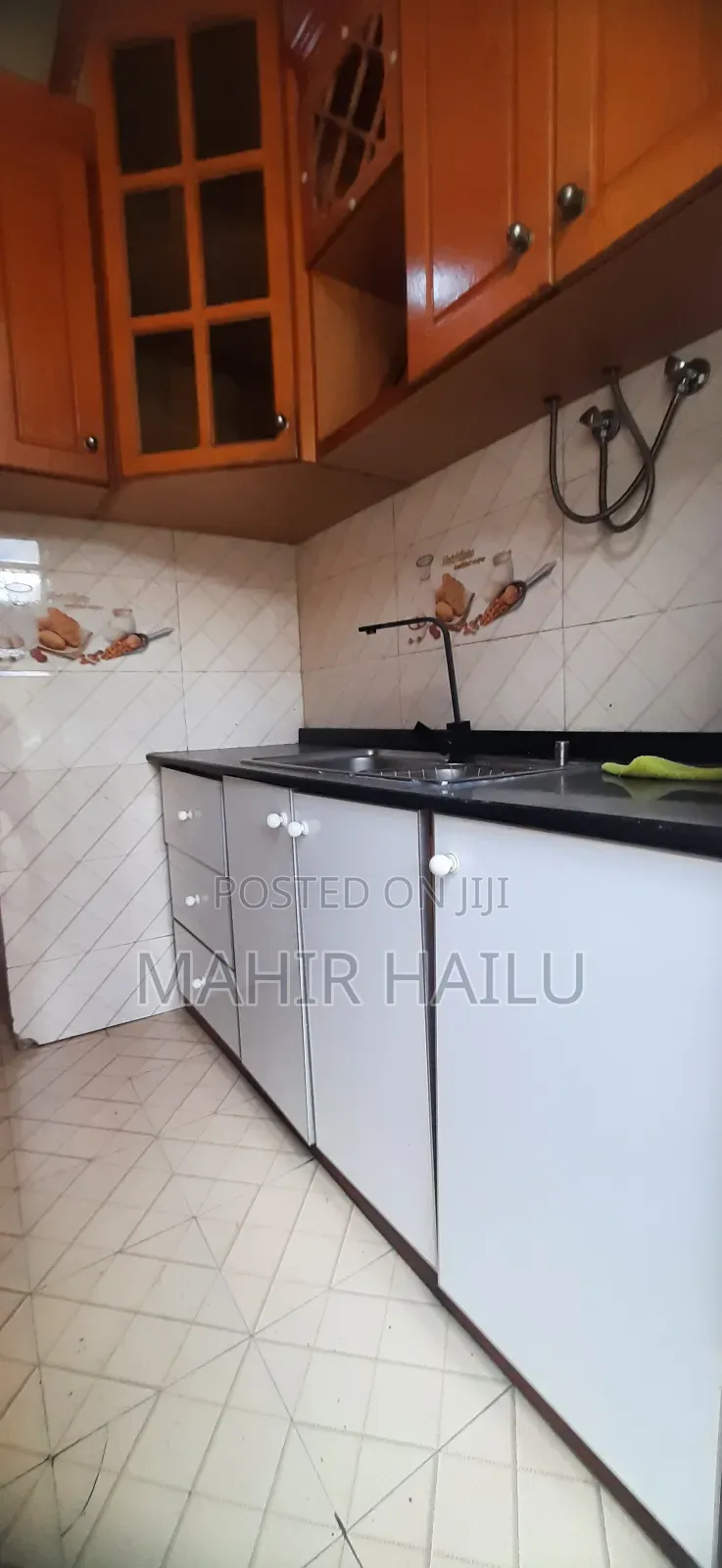 4bdrm Villa in Real, Bole for rent