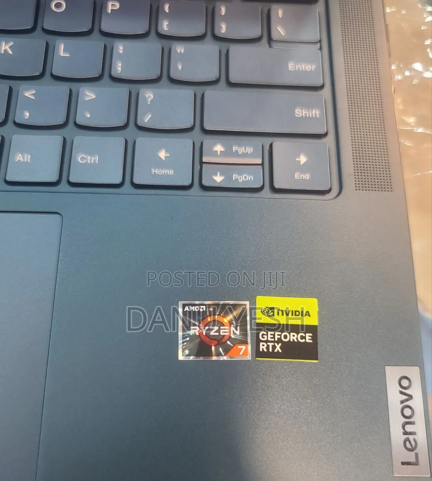 New Laptop Lenovo 16GB AMD Ryzen 7 SSD 512GB