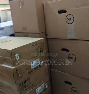New Laptop Dell 8GB Intel Core i5 SSD 512GB